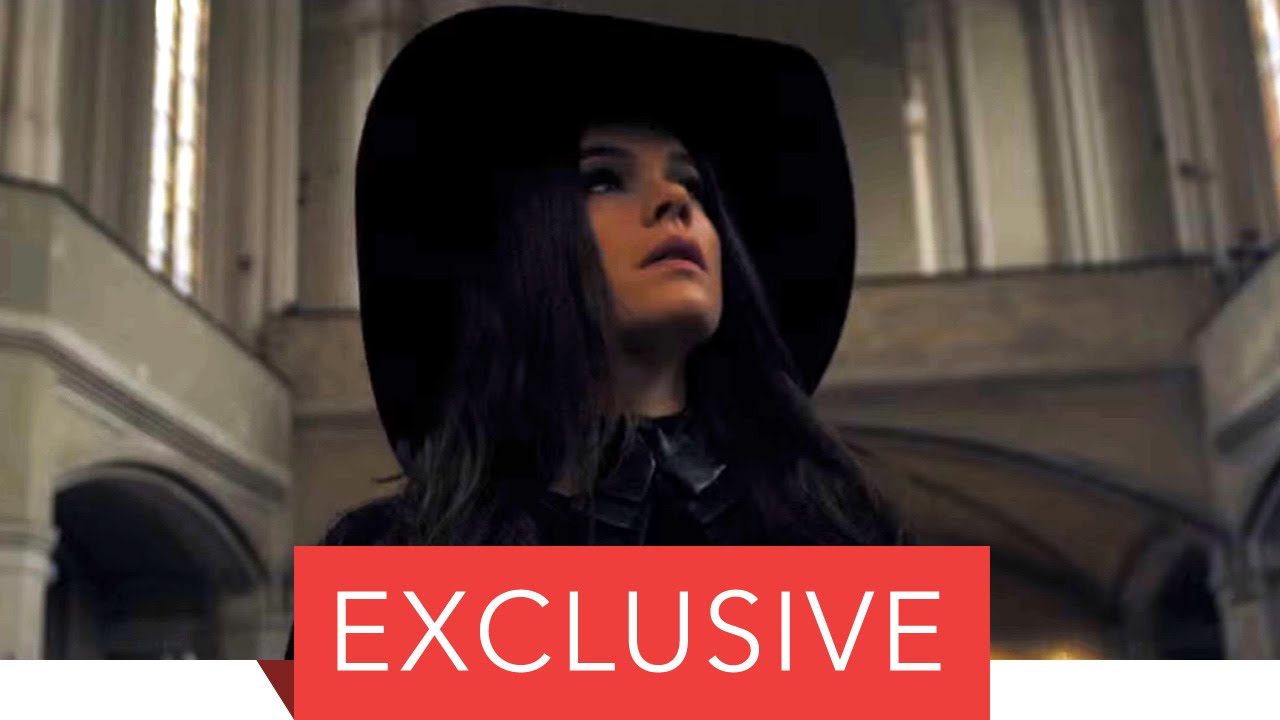 Femme Schmidt - RAW Story (Episode II... To The Edge)