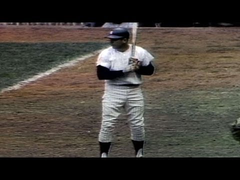 Mickey Mantle hits his 500th home run in 1967