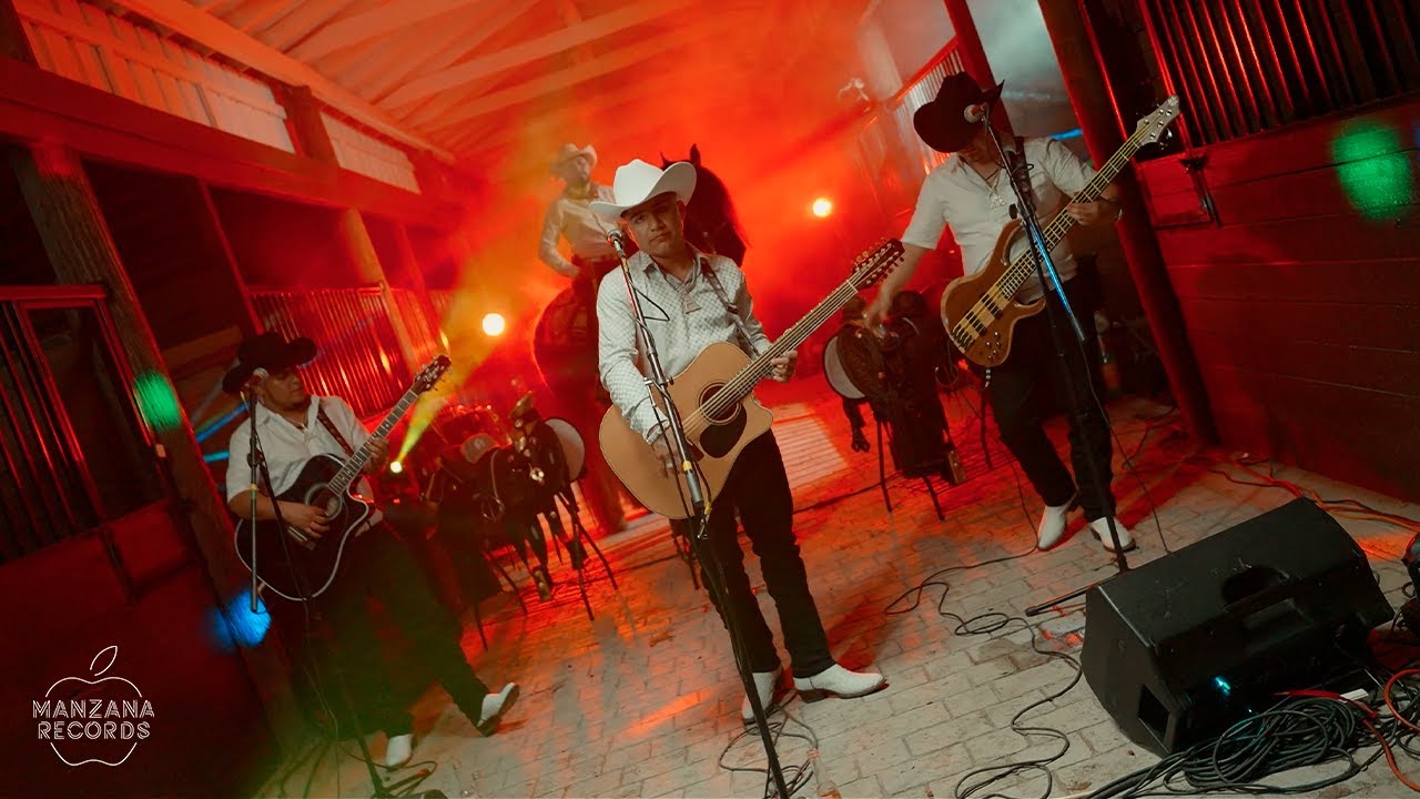 Los Minis De Caborca - El 2 Guns (Video En Vivo)