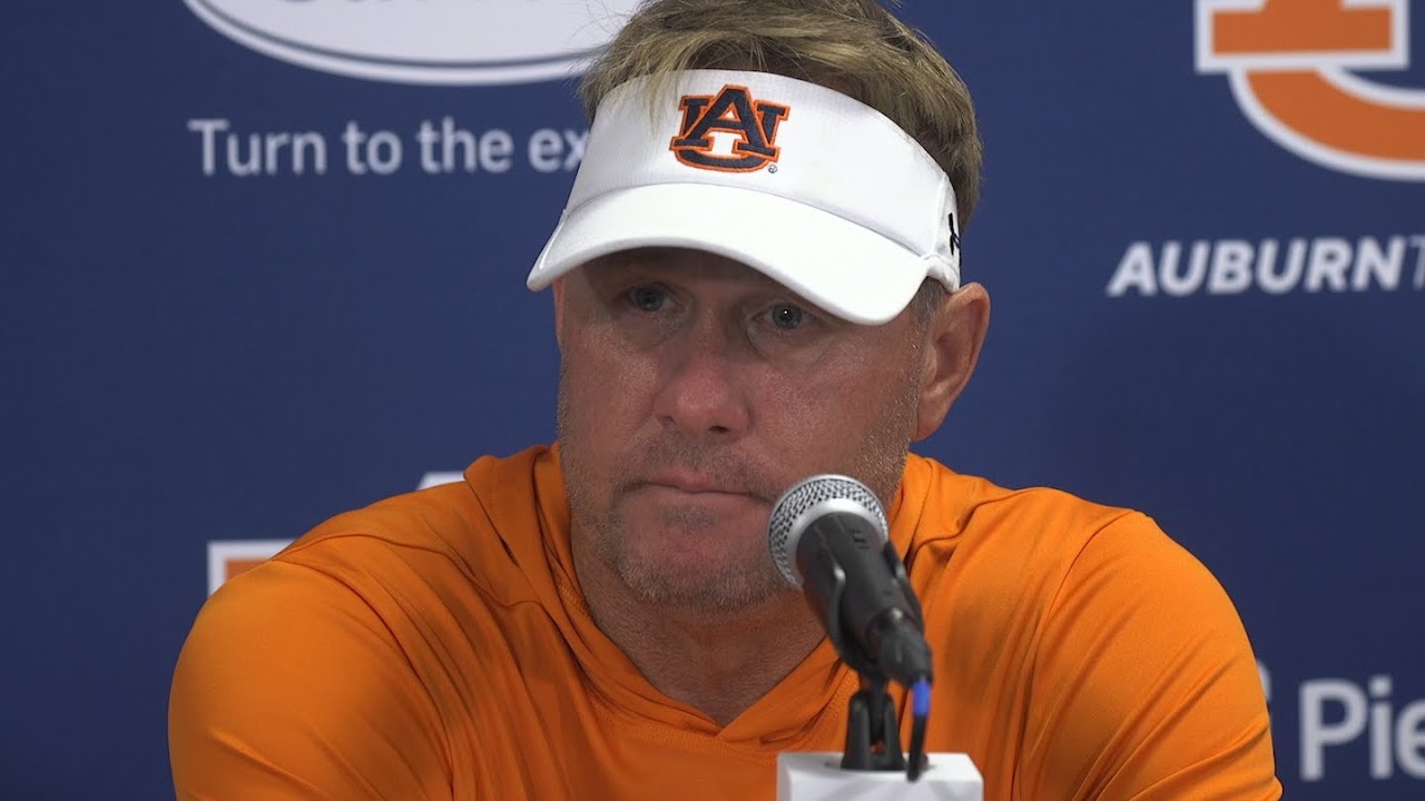 "It hurts," says Hugh Freeze after Auburn falls to Georgia