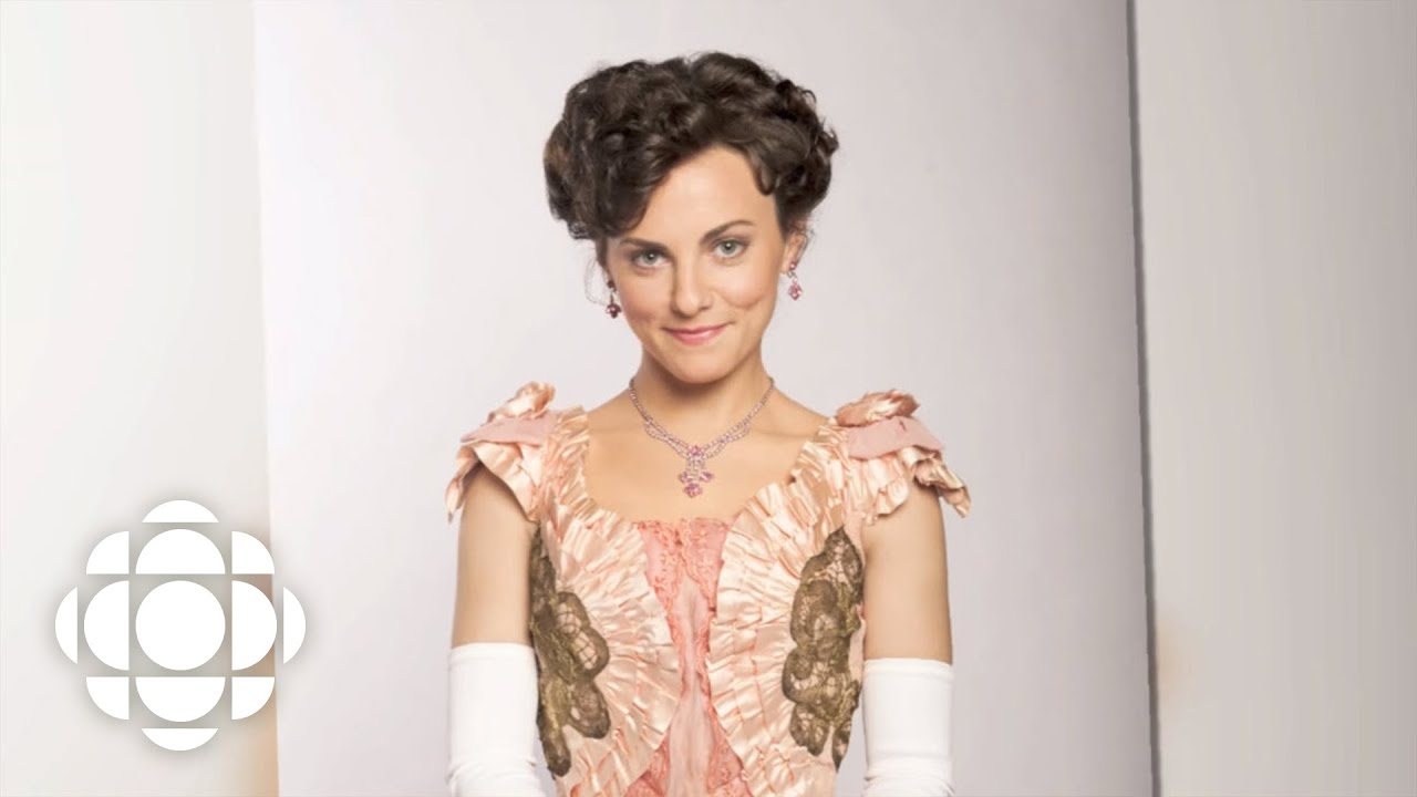 Murdoch Mode: Get The Look - Dr. Emily Grace | Murdoch Mysteries | CBC