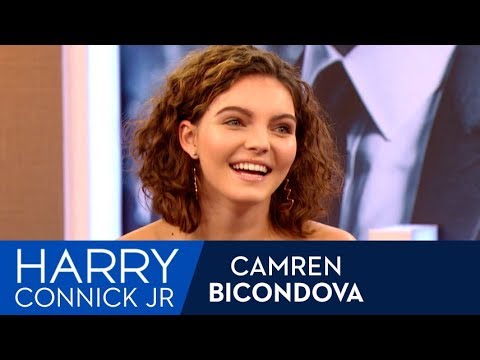 Camren Bicondova's First On Camera Kiss On Set