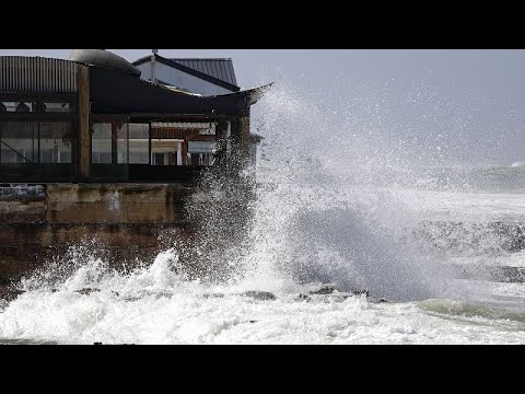 South Africa: Cape Town clean-up begins after flooding