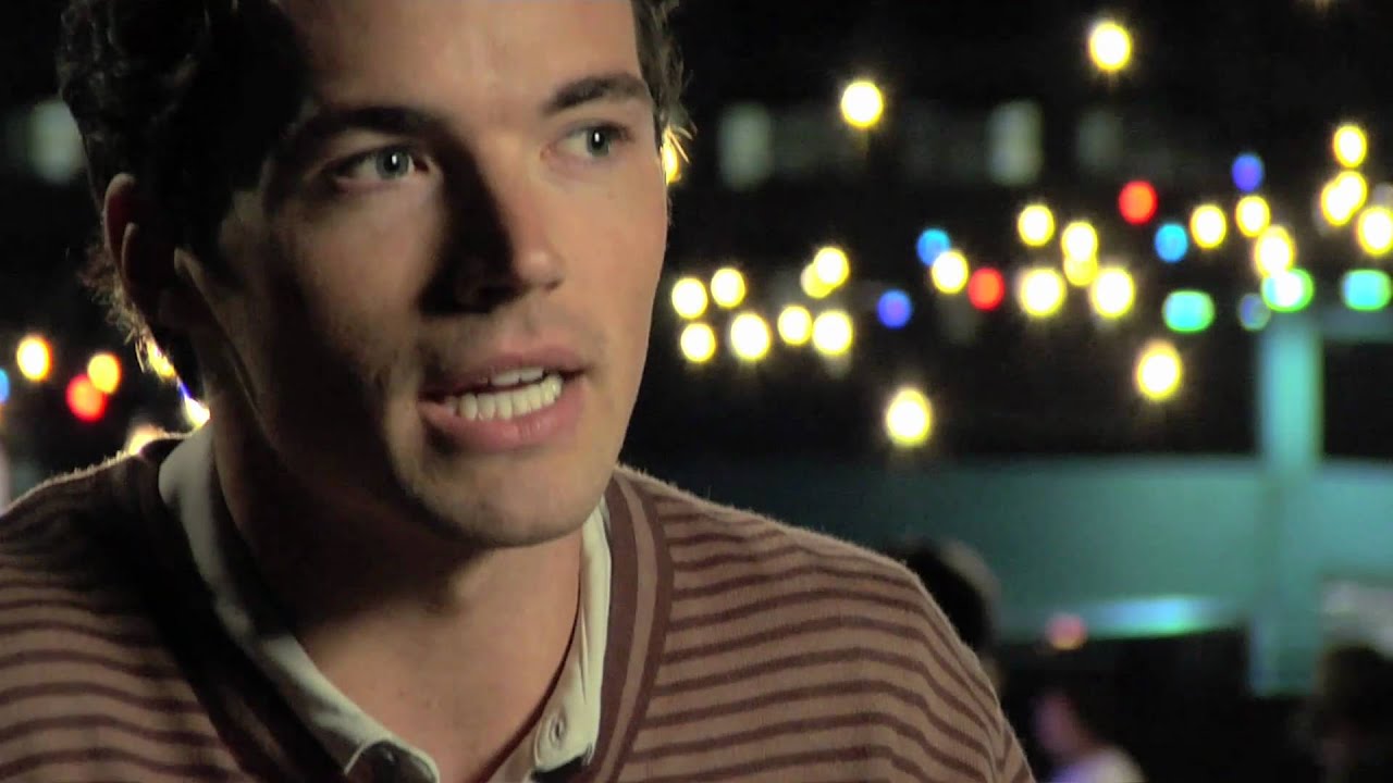 Ian Harding & Brian Hallisay - The Hotties of Hollywood is Like High School!
