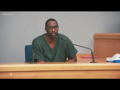 Tiffany Moss stares down husband as he takes the stand in her death penalty trial