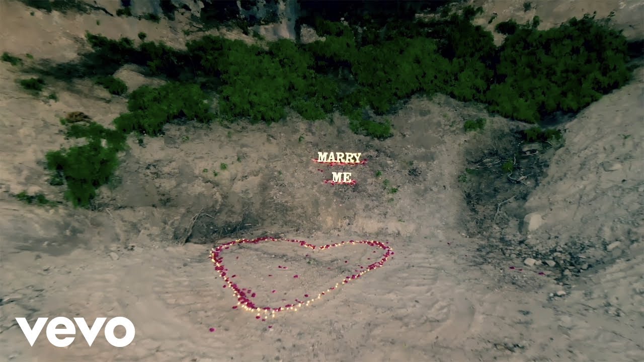 Lauren Hashian - Step Into A Love Like This (Official Music Video)