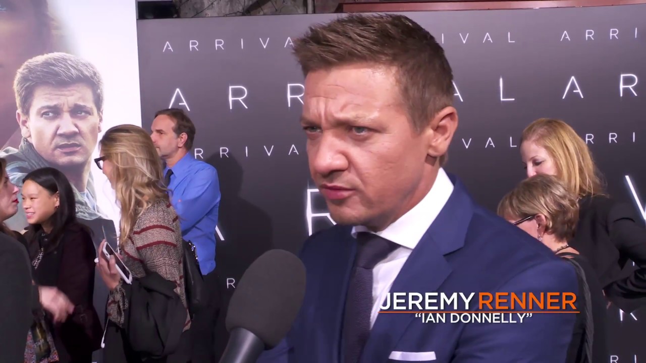 Arrival Premiere: What Cast & Crew Loved about Arrival
