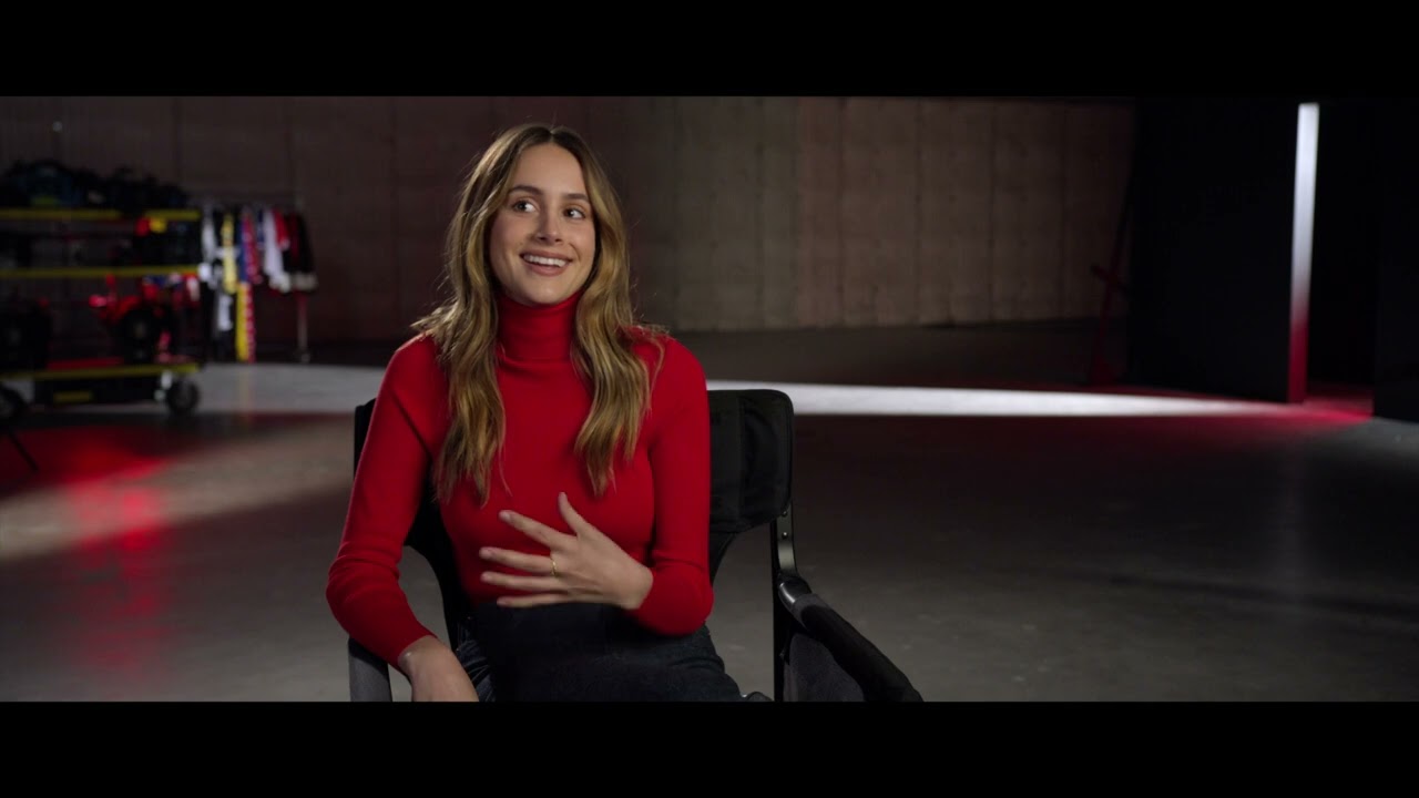 Thanksgiving - itw Nell Verlaque (Official video)