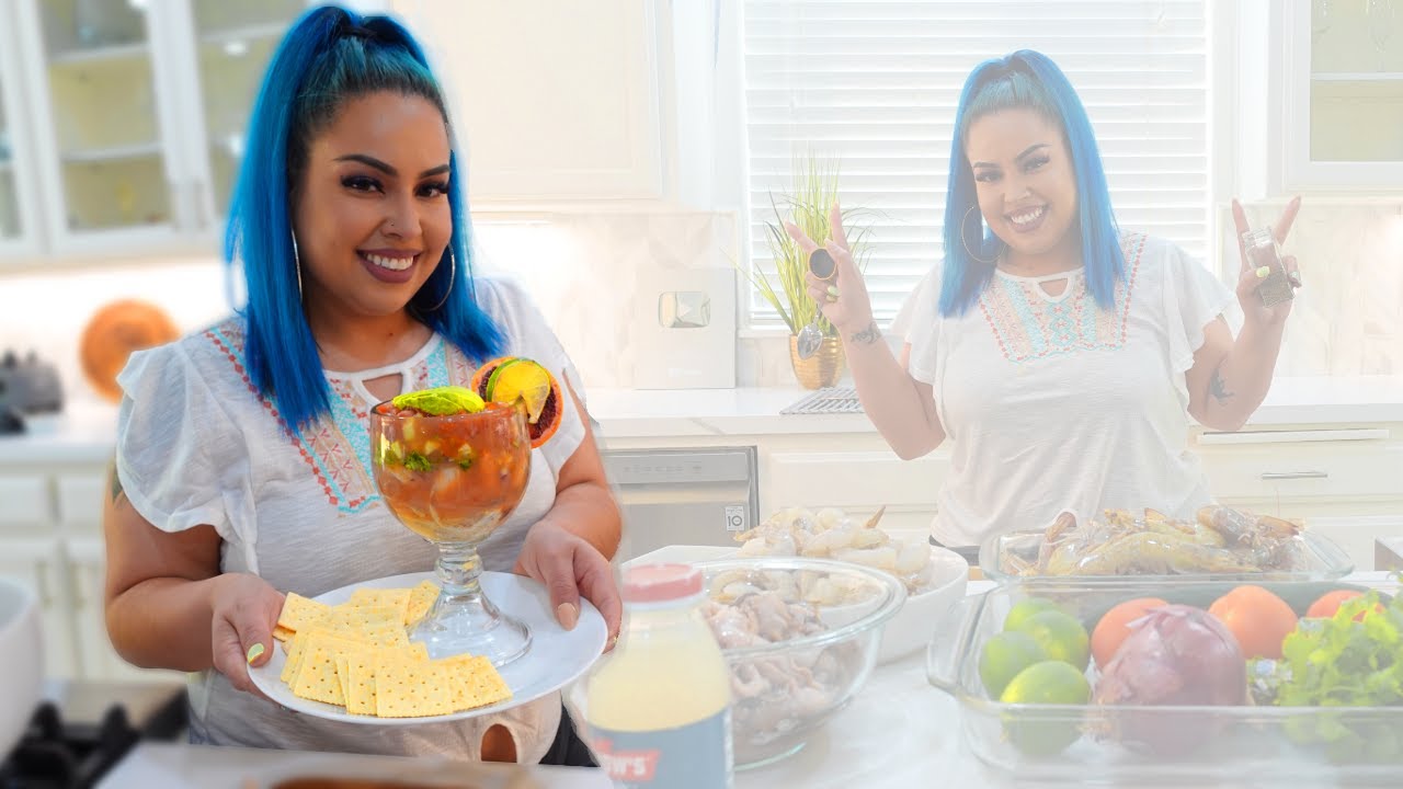 How to make Campechana (Shrimp cocktail)