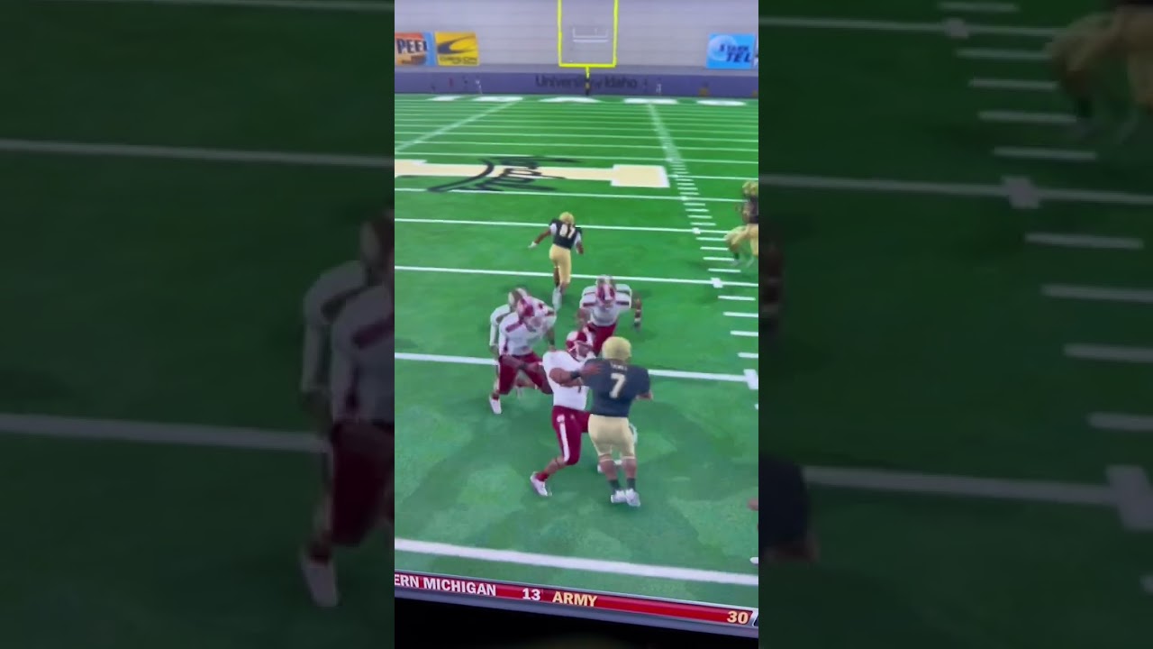 NCAA 14 Animations Are Smoother Than Madden 23