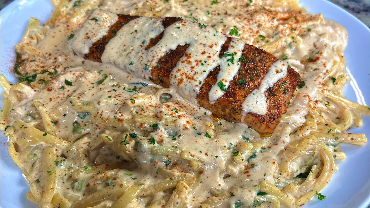 The Easiest salmon alfredo pasta recipe