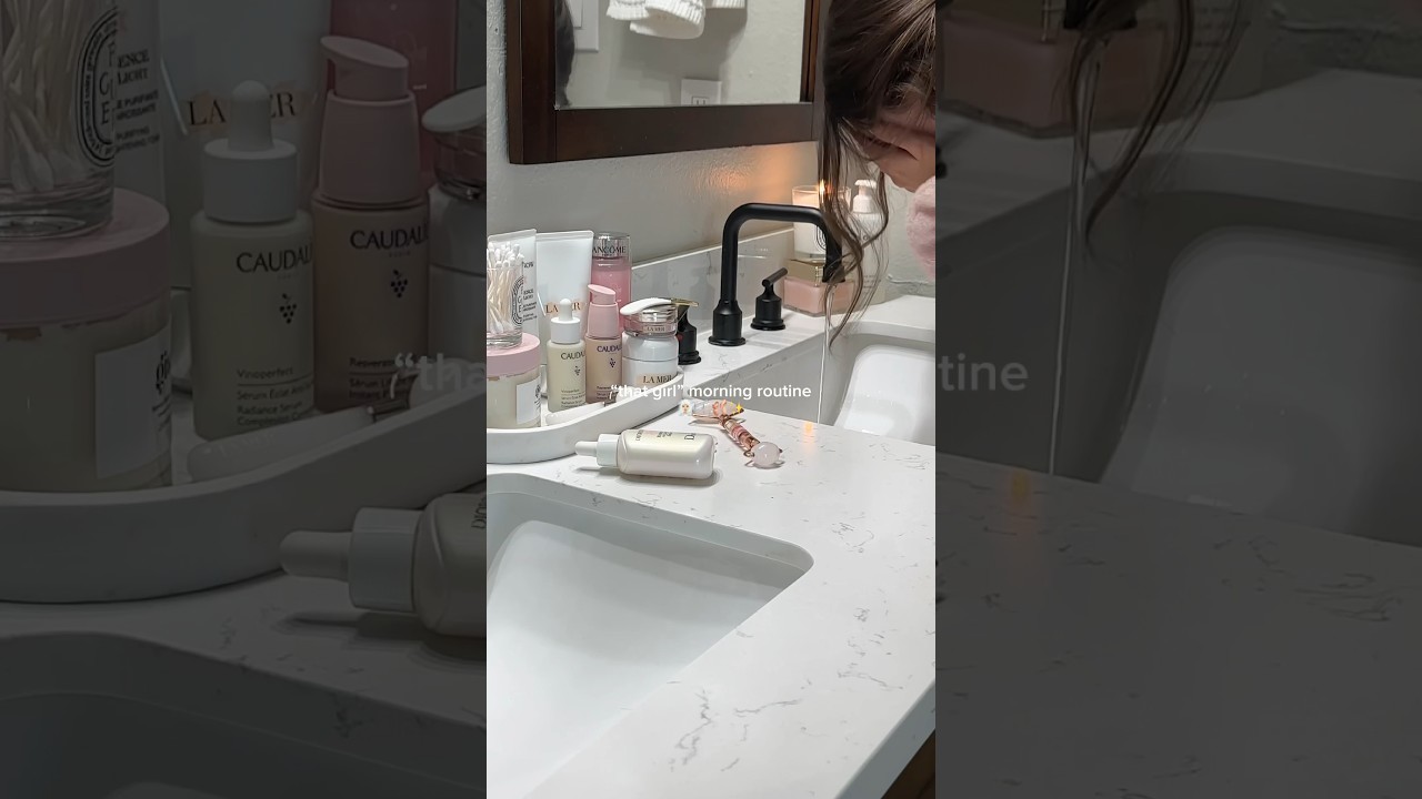 “that girl” morning routine 🩰🧖🏼♀️🫧 #thatgirl #thatgirlaesthetic #morningroutine
