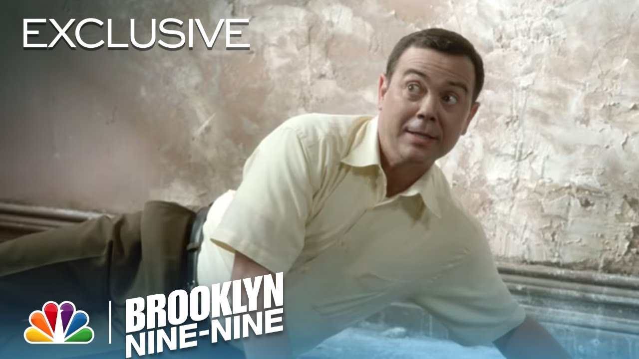 Brooklyn Nine-Nine - Fans Ask Joe Lo Truglio: What Was Your Favorite Episode? (Digital Exclusive)