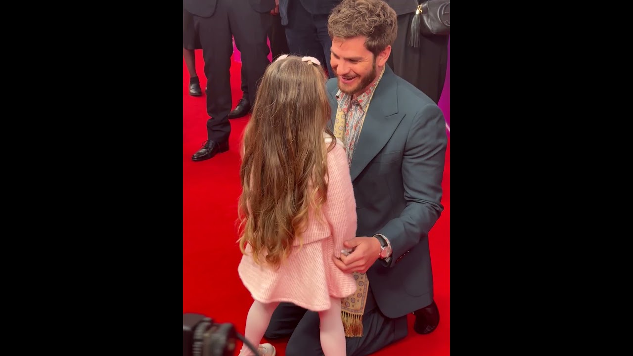 Andrew Garfield reunites with on screen daughter at We Live in Time premiere #studiocanal