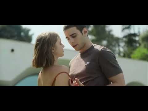 THROUGH MY WINDOW: Ares and Raquel kiss (Across the sea)