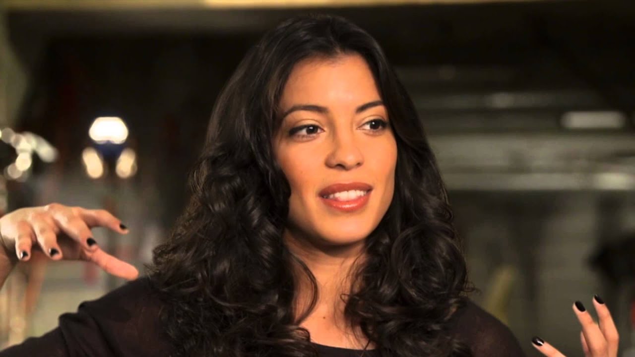 Stephanie Sigman: SPECTRE
