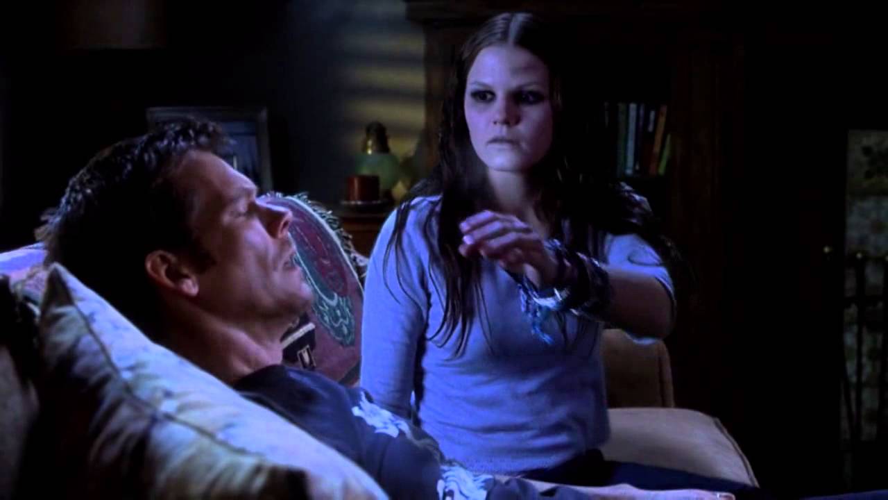 Stir Of Echoes (1999) Jump Scare - Girl On The Couch