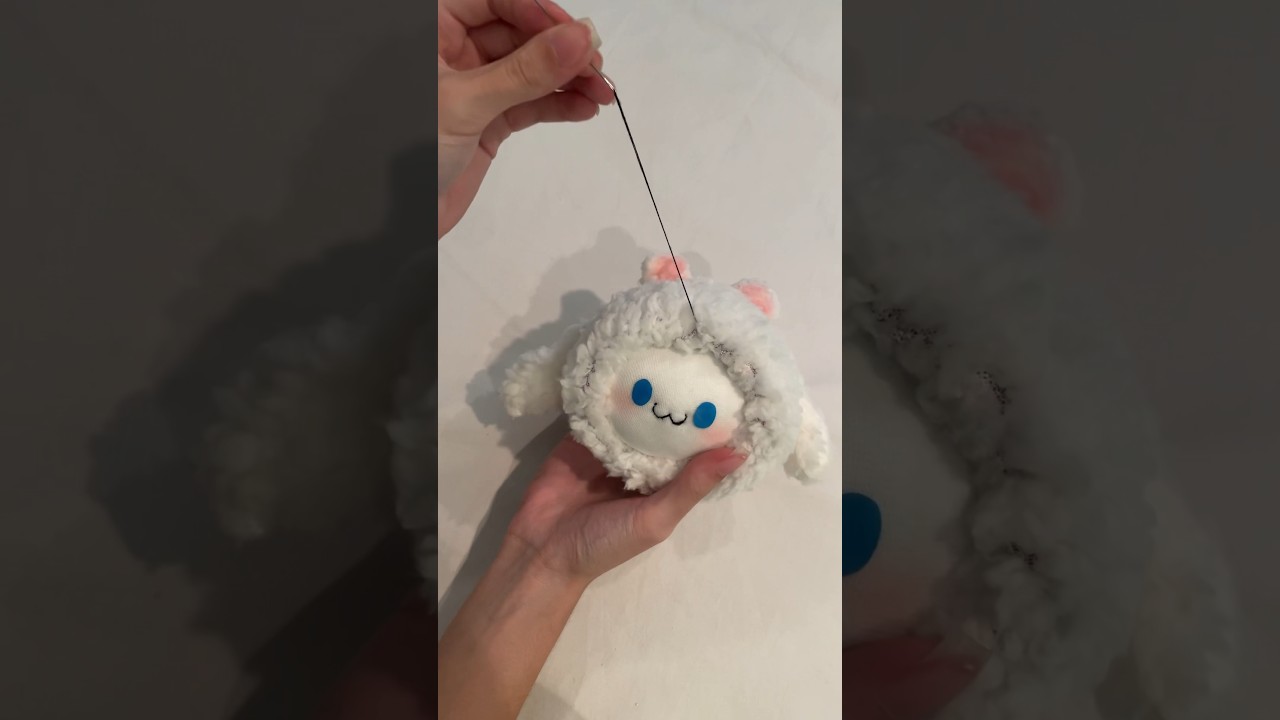 cinnamon roll plush made with socks 🧸💙 #diy #hellokitty #sanrio #tutorial #cinnamoroll #plush