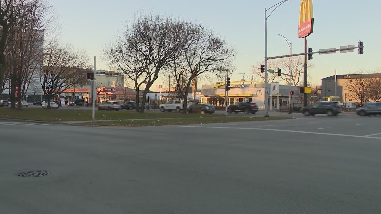 Baby shot in head, critical after Washington Park shooting
