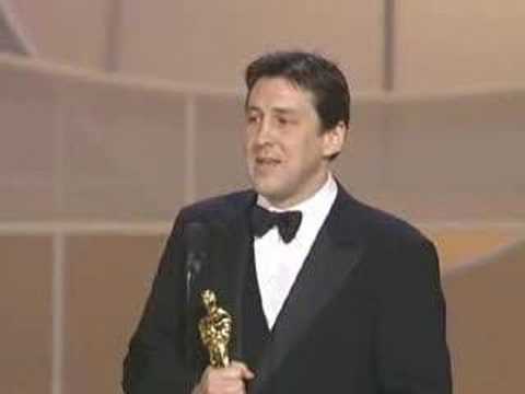 Cameron Crowe wins Oscar® for "Almost Famous"