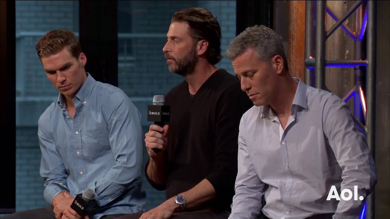 Andrew Form, Dave Green, & Josh Applebaum Discuss Filming "TMNT 2" In NYC | BUILD Series