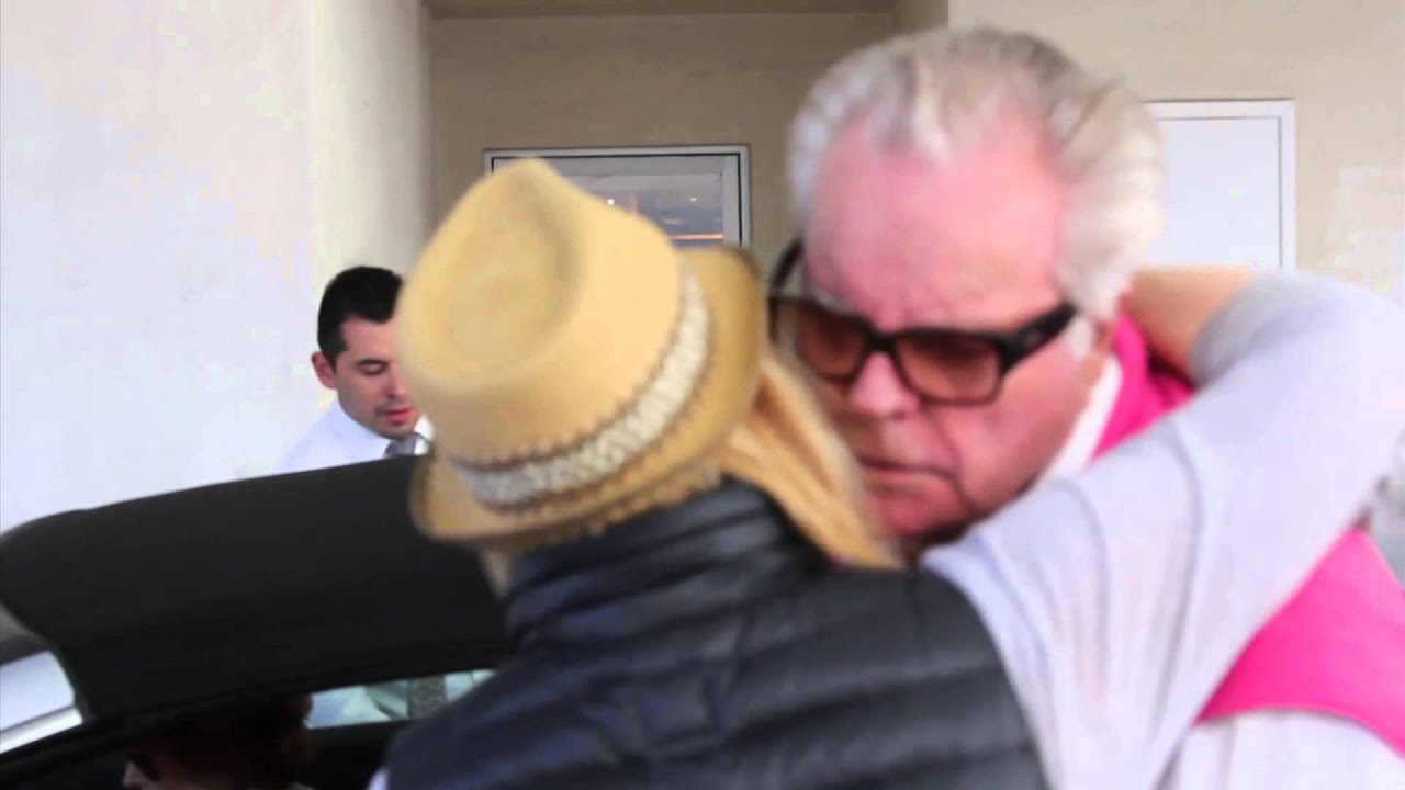 Robert Wagner Asked About The Death Of Natalie Wood