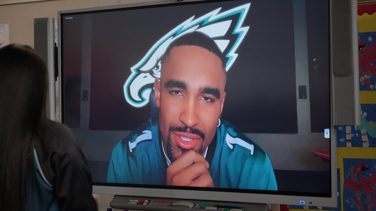 Eagles QB Jalen Hurts Comes to Abbott's Career Day - Abbott Elementary