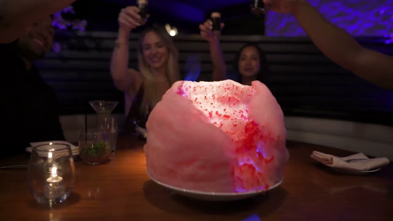 Step Into The VIBE at STK Steakhouse